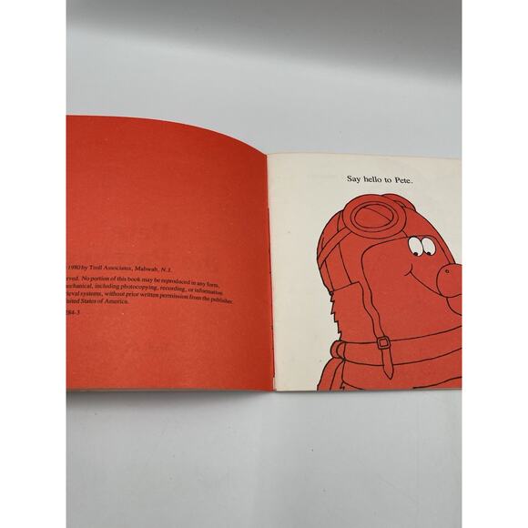 Pete the Parakeet (First-Start Easy Reader) - Paperback - Picture 5 of 6